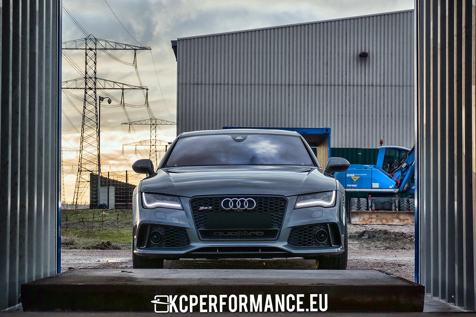 Project :uploads/Audi RS7 (C7)/tumb/audi-rs7-4g-40-v8-tfsi-60.jpg